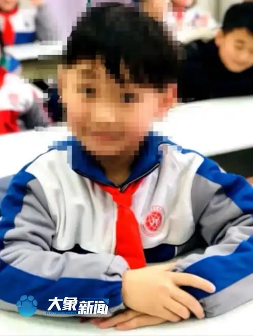 11岁男孩跳楼案二审维持原判男孩父亲会继续申诉