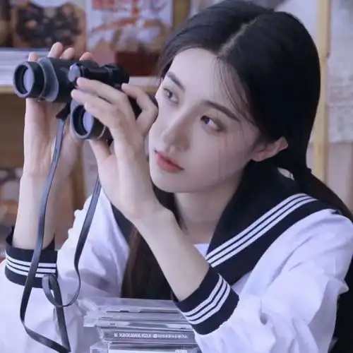 清新唯美女生气质头像