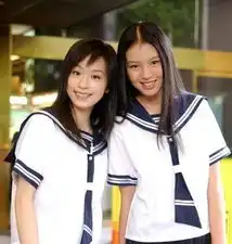 杨幂高圆圆清纯惊艳中外女星学生装盘点