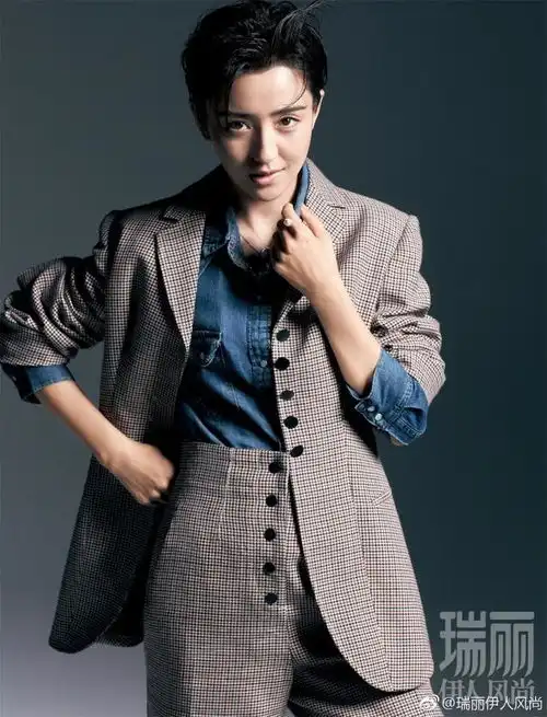 刘亦菲能演花木兰全靠他一线花旦纷纷争抢,拍的女星美出天际