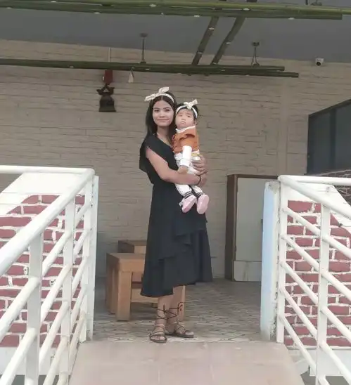 尼泊尔美女,为爱嫁到中国江西,结婚花18万卢比买黄金,为啥