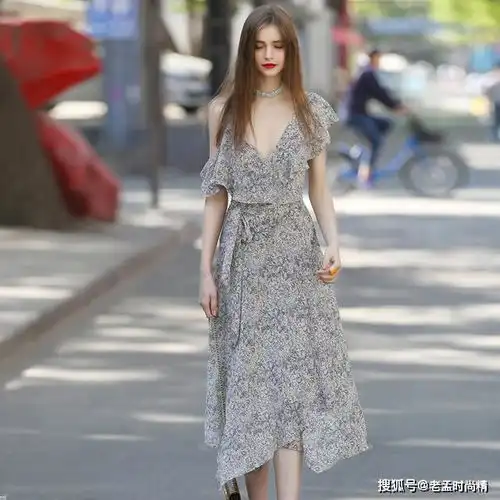 女神的扮靓神器,飘逸唯美的长裙,仙气十足