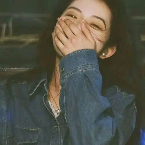 高级感温柔女生头像14