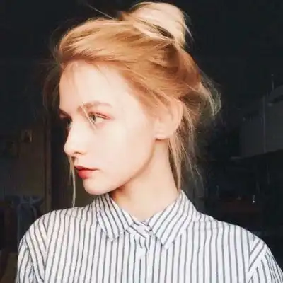 欧美头像女生ins风高清用我的心跟你做酒心巧克力