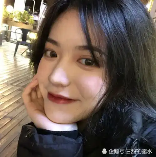 异性聊天对方总是单字回复别着急,这3句话回复显示你的高情商