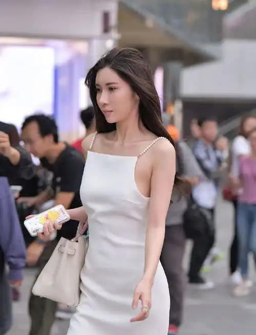 成熟的女人最迷人,小姐姐白裙羞耻,逆天气质