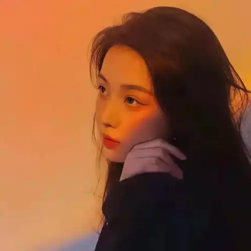 快把漂亮小姐姐的头像存起来