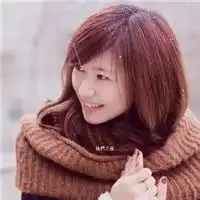 阳光唯美女生笑脸的头像
