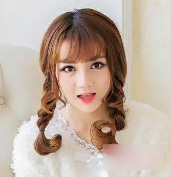 扭一扭的股编发发型竟然这么美
