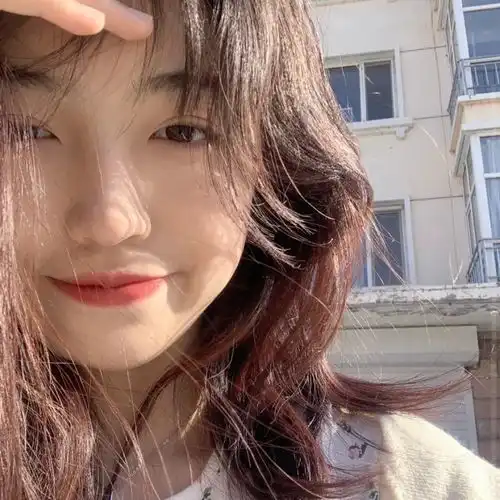 女生头像爱自己是终生浪漫的开始