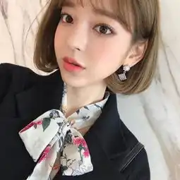 女生短发卷发发型图片烫完可美到下个季度