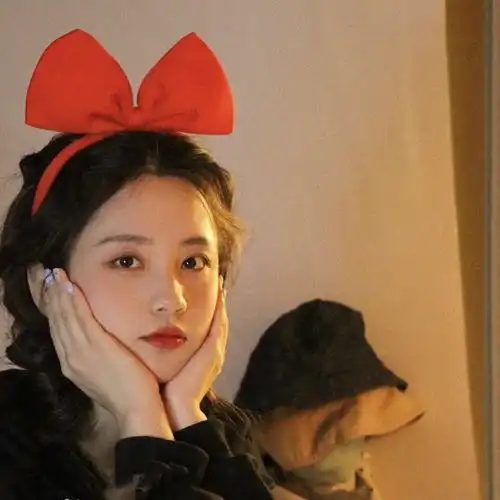 一眼沦陷的女生头像和网名