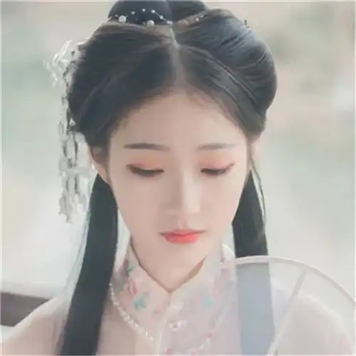 女生头像真人古风女头311