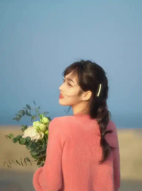 清新治愈真人美女头像,闺蜜头像抱花头像