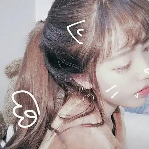 女生头像爱情就是个梦,而我睡过了头