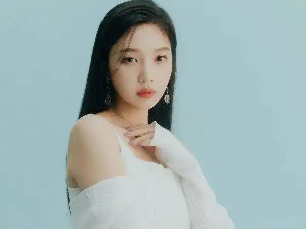 美女请多多营业joy将于4月15日公开乖乖女的恋爱指南新ost