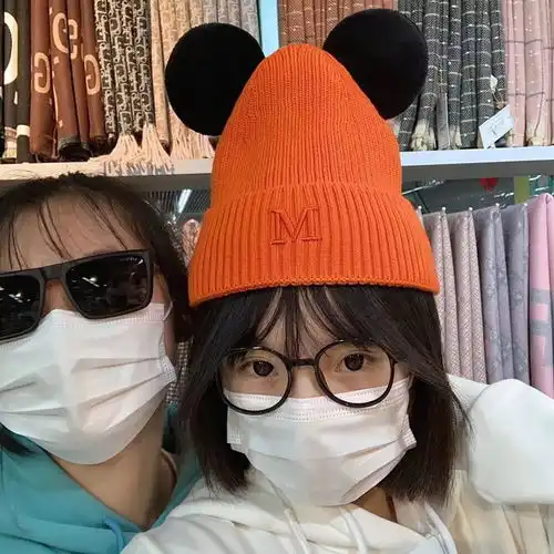女生头像疫情防控请带好口罩哦1