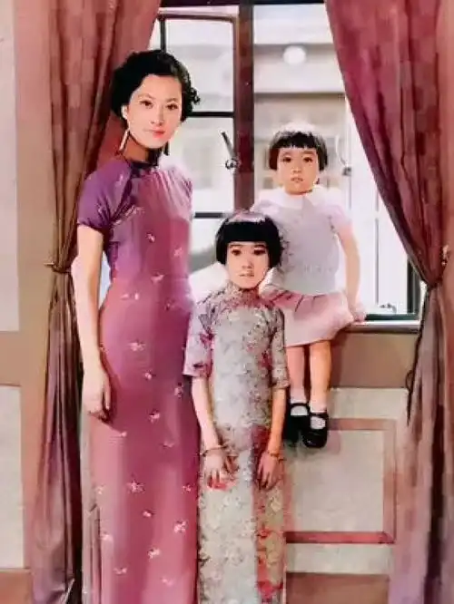 民囯贵妇受过良好教育的女子,身上常常散发着一种女人特有的优雅婉约知性美优雅气质民国