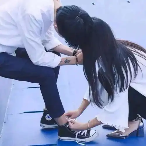 追女生最强攻略,让她主动对你投怀送抱