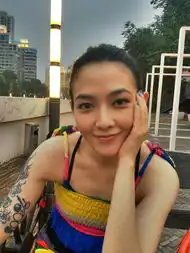 中韩人气娃娃脸女星陈意涵文根英郑爽