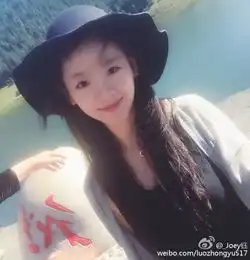 孙桐林女友似邻家女孩清纯可人比花美