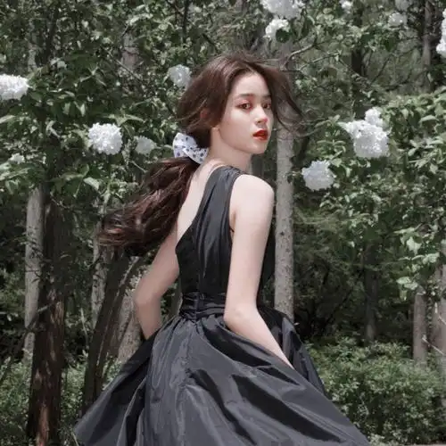 欧阳娜娜壁纸合集做个少女心里藏诗脸上抹奶油