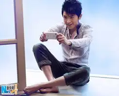 任泉时尚大片登封面英气逼人彰显型男魅力