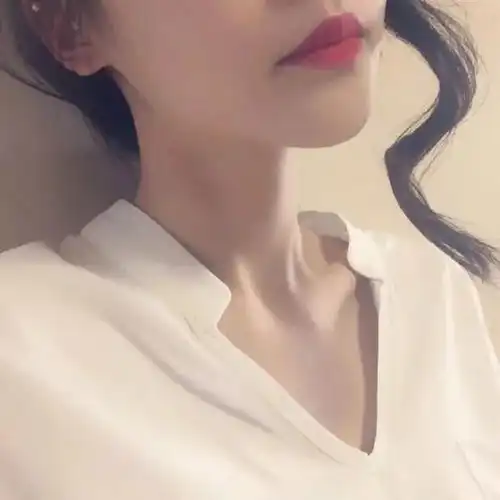 收头像,滑板头像,锁骨