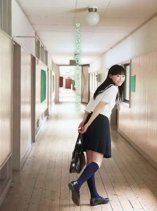 美少女成长物语穿越二次元后幼女育成大成功