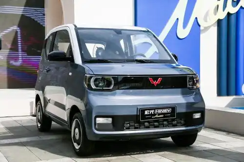 经济便利空间实用,五菱宏光miniev马卡龙秋色解读