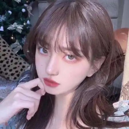见一个爱一个超级仙的女生头像