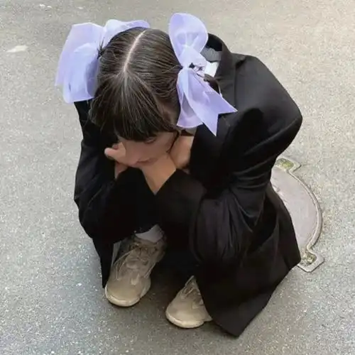 气质女头高冷范
