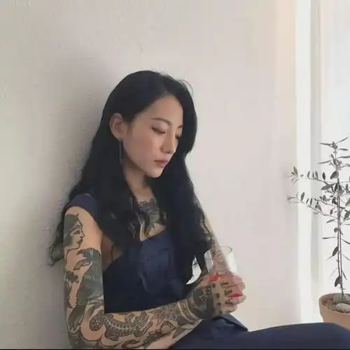 纹身是低俗的标志吗为什么纹身后就会被区别对待