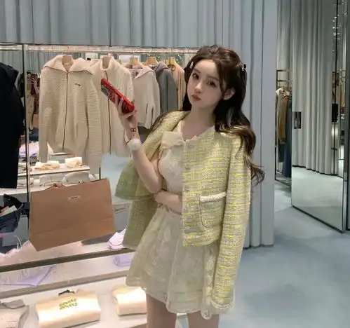 王思聪新女友曝光年仅21岁高颜值网红,符合他的一贯审美