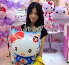 四川一女孩卖甘蔗汁走红网友甘蔗西施