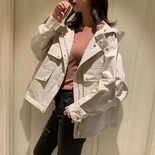 小个子女生,外套不用有很多,一件风衣就能撑起整个春季