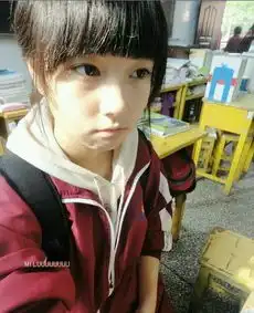 谁能给我一张15岁或16岁女生图片,要漂亮的