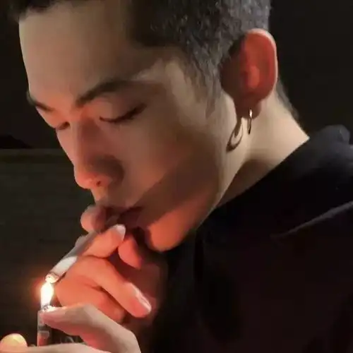 男生头像男生在喜欢的人面前到底有多怂