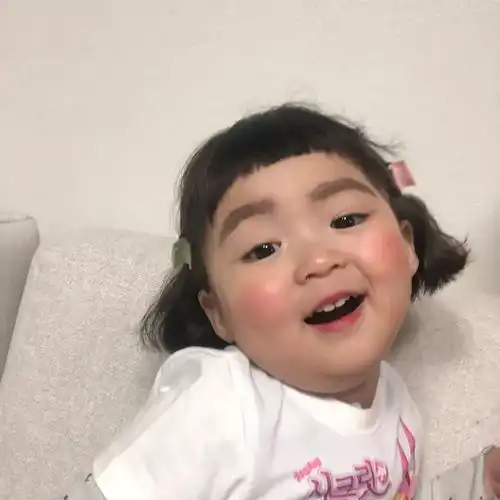 好喜欢萌娃头像真可爱呐