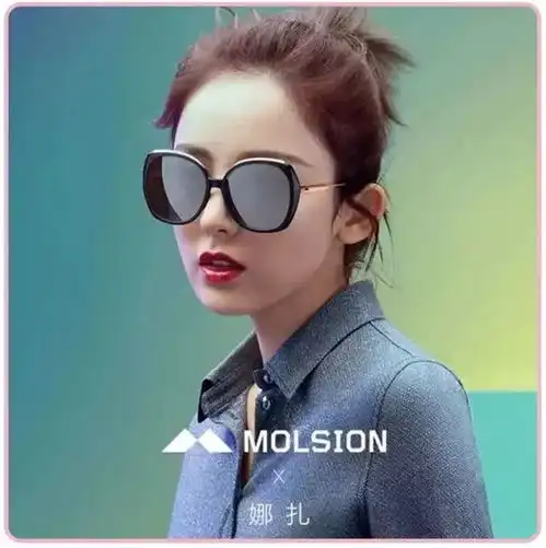 穿搭丨你的脸型适合哪种眼镜女明星们来教你