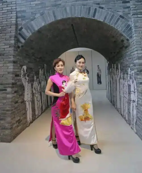 陕西大华旗袍真人秀及图片展再现汉服文化