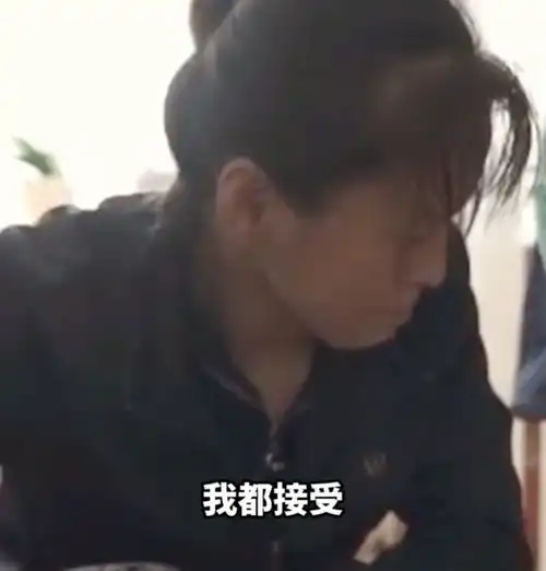 大连10岁女童被13岁男童杀害,遗体600多天后火化,母亲泣不成声