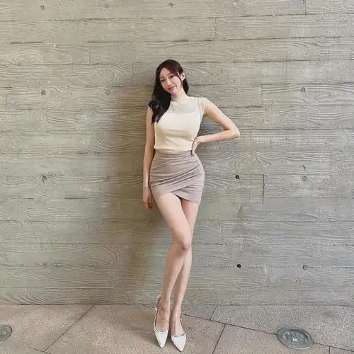 亚洲美女谁家的姑娘好美丽