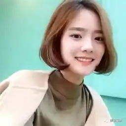 短发烫发短发这样烫才不会老气中短发烫发发型