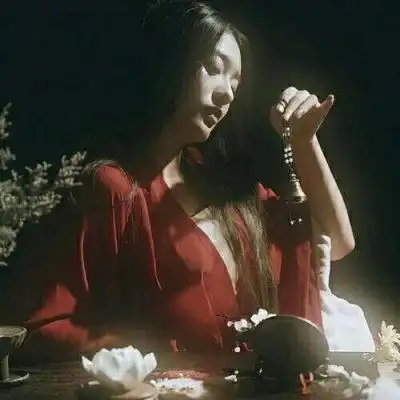 气质型古风女头孤独没什么不好的qq女生头像我要个性网