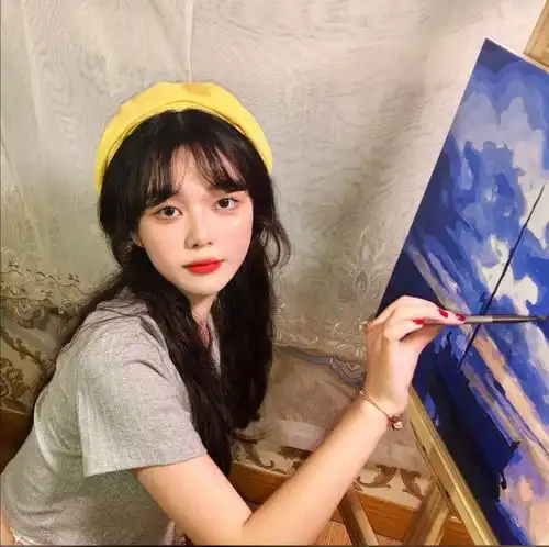 必备的女生头像
