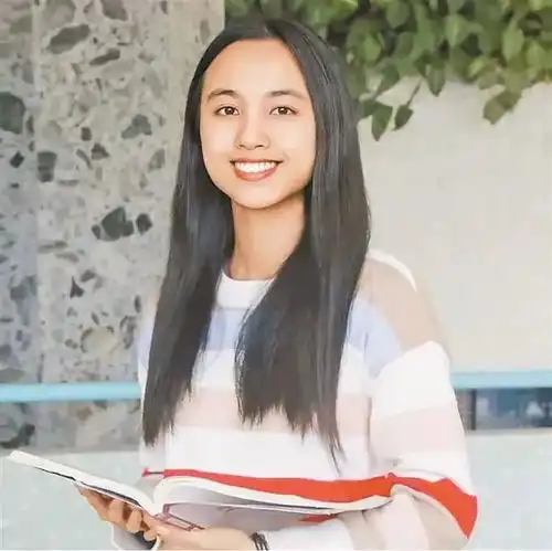 优秀深圳一美女学霸被人民日报点名
