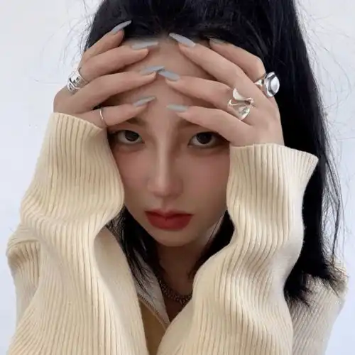 绝美的女生头像大全