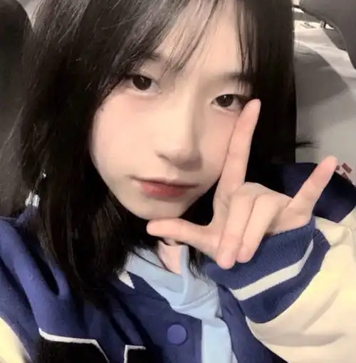 纯欲风女头女孩子是世界上最可爱的生物了