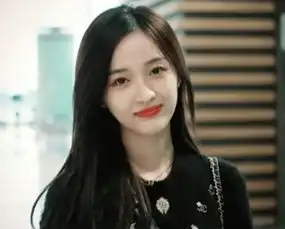 吴宣仪的身材有多美将靴子穿成袜子还空出一大半,网友爱了